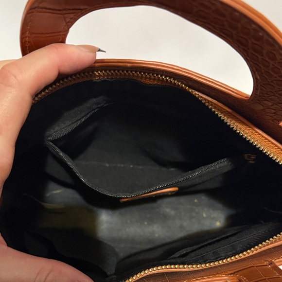 BIZOU BROWN MINI HANDBAG CROCODILE PATTERN - Picture 8 of 8